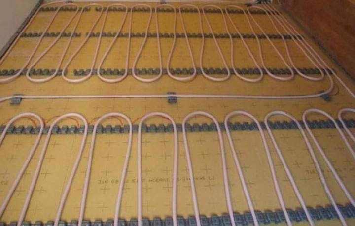 Tubes plancher chauffant Sarrians