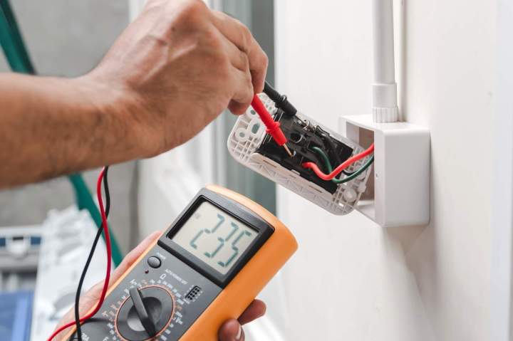 Travaux d'électricité générale en neuf et en rénovation. Solutions IRVE.